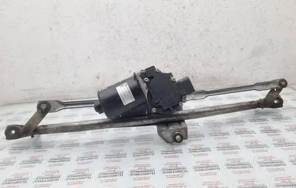 Audi A6 S6 C5 4B Front wiper linkage and motor 8D1955113C