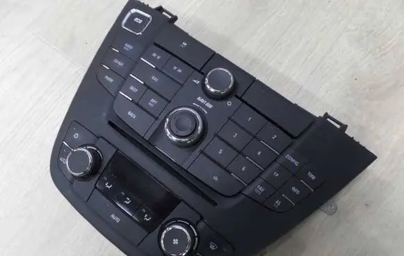 Opel Insignia A Climate control unit 13273095 45676