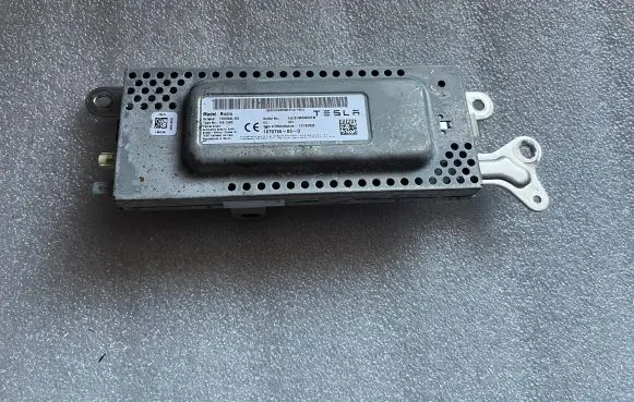 Tesla Model 3 Other control units/modules 107975500D