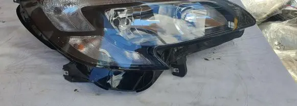 Opel Corsa E Headlight/headlamp 