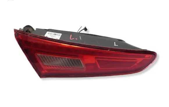 Alfa Romeo Giulietta Rear/tail lights 50531133 02042599900010