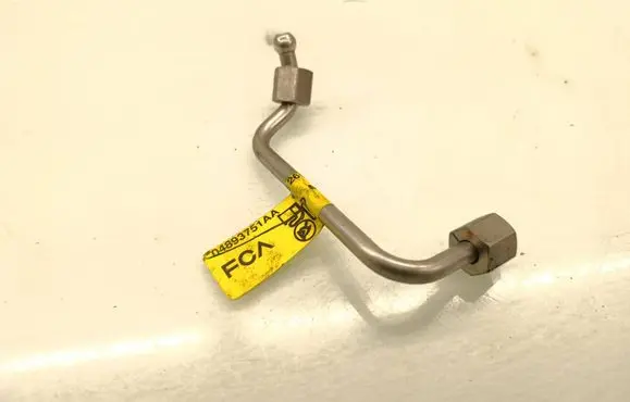 Alfa Romeo Stelvio Fuel line pipe 04893751AA