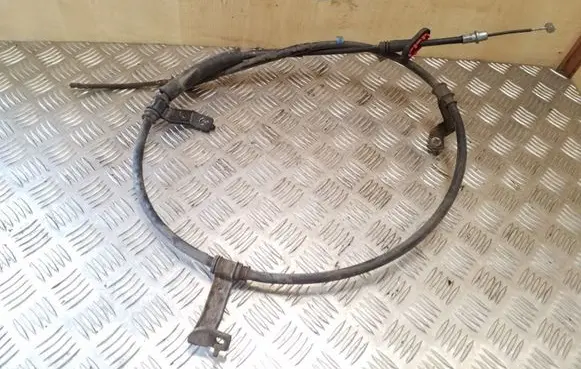 Handbrake/parking brake wiring cable
