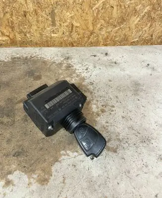 Mercedes-Benz E W211 Ignition lock 2115451008 33002205