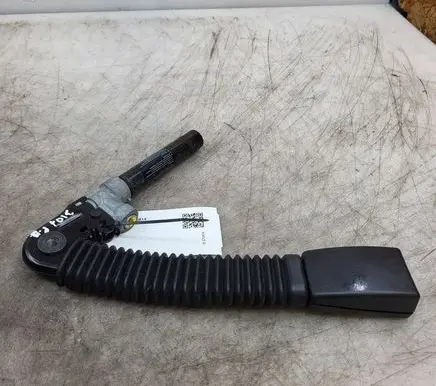 BMW 7 E65 E66 Front seatbelt buckle 563067417C 561273502A