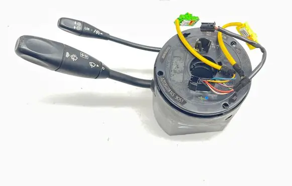 Mercedes-Benz C W203 Wiper turn signal indicator stalk/switch A2035408145