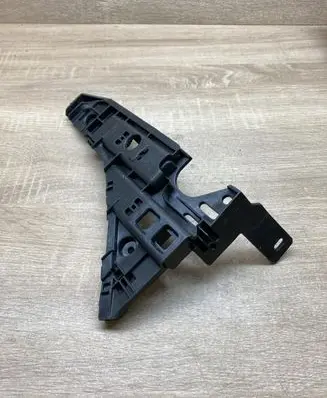 Opel Vectra C Front bumper mounting bracket 13182955