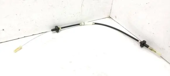 Audi 80 90 B2 Clutch cable AUD180161 01021009 811721335P