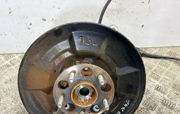 Honda CR-V Rear wheel hub 