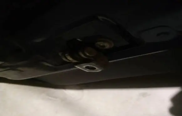 Opel Meriva A Rear door check strap stopper