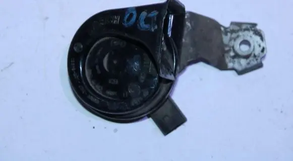 Skoda Octavia Mk2 (1Z) Horn signal