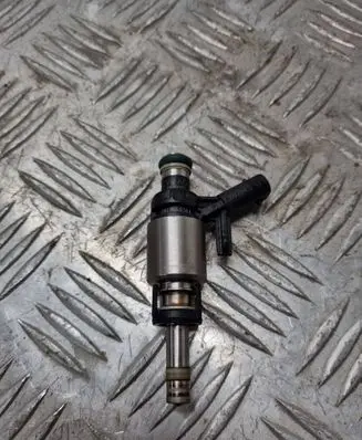 Audi A5 Fuel injector 06L906036K