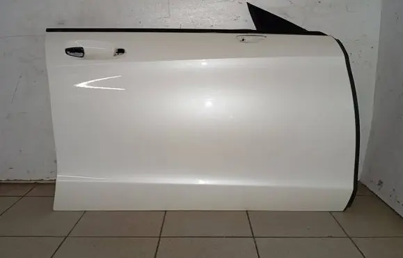 Mercedes-Benz CLS C218 X218 Front door A218721431