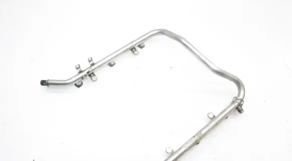 Mercedes-Benz SL R230 Fuel main line pipe A1120701095