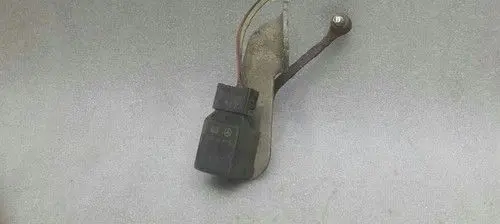Mercedes-Benz SL R230 Air suspension front height level sensor A0025428818