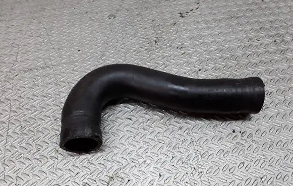 Breather/breather pipe/hose