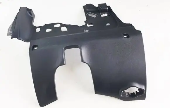 Dashboard lower bottom trim panel