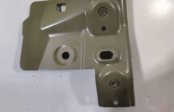 Tesla Model 3 Front bumper mounting bracket 1102259-S0-A 1102259S0A 1102259