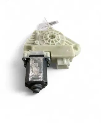 Mercedes-Benz GLC X253 C253 Front door window regulator motor A2139069501