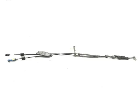 Toyota Verso-S Gear shift cable linkage