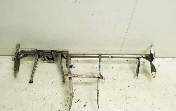 Volvo XC40 Dashboard cross member/frame bar 31442344