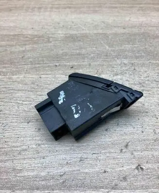 Audi A6 S6 C6 4F Hazard light switch AUDIA6HAZARDSWITCH