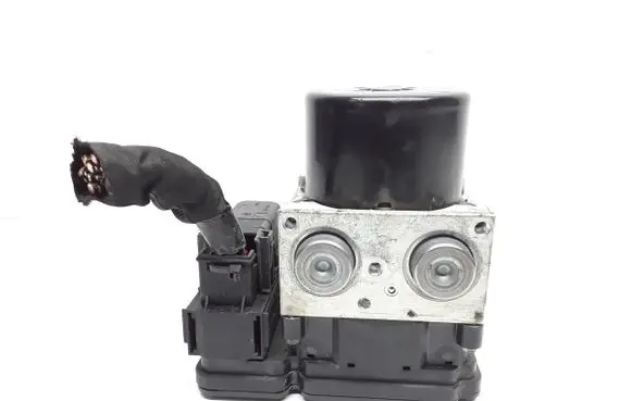 Volvo XC70 ABS Pump 31261142 P31261142 7G9N2C405AC