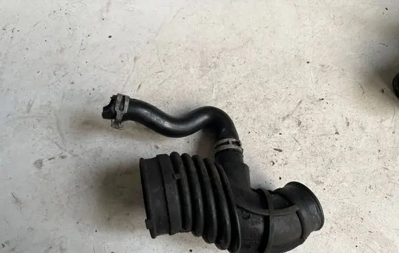 Opel Astra G Air intake hose/pipe 90572797