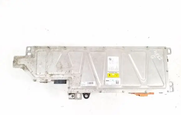 BMW 2 F45 Voltage converter inverter 9470891