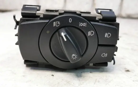 BMW 1 E81 E87 Light switch 6932796 33600201 300803104