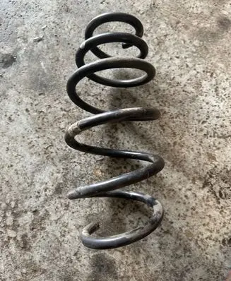 Opel Zafira C Front coil spring 