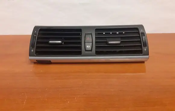 BMW X5 E70 Dashboard air vent grill cover trim 6719 9220101