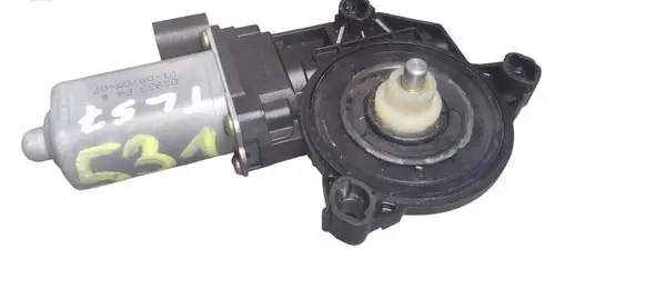 Alfa Romeo 159 Rear door window regulator motor D294400 RA2268
