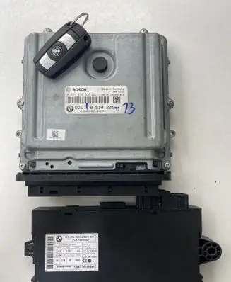 BMW 3 E90 E91 Engine ECU kit and lock set 1039S37983 8510221 030126365