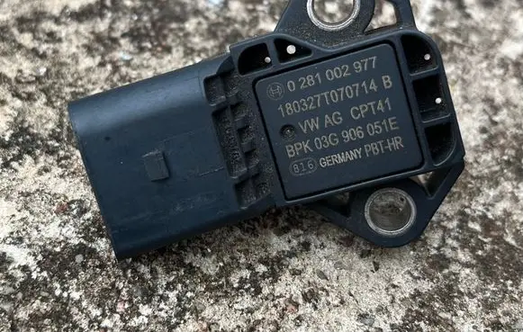 Volkswagen e-Golf Air pressure sensor 03G906051E 03G906051