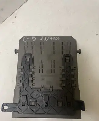 Citroen C5 Fuse box set 9646226880