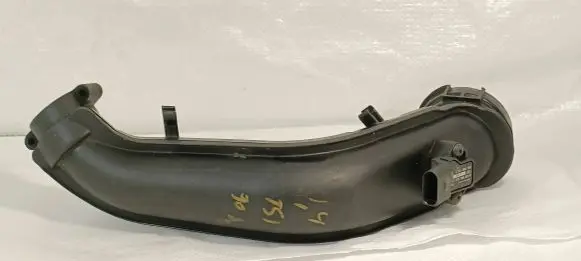 Volkswagen Golf VI Intercooler hose/pipe 03C145673H