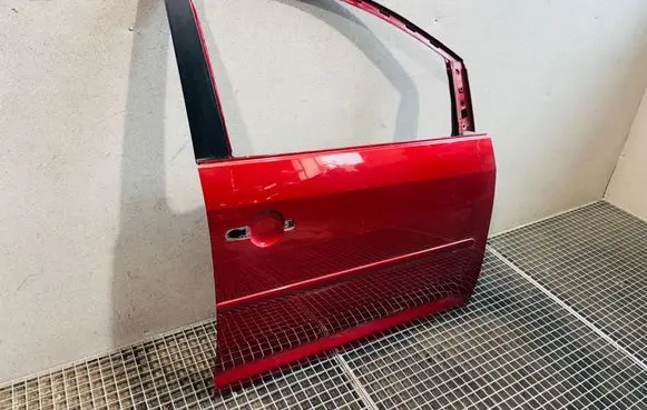 Volkswagen Touran II Front door 
