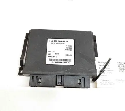 Mercedes-Benz GLA W156 Gearbox control unit/module A0009015601 28418478