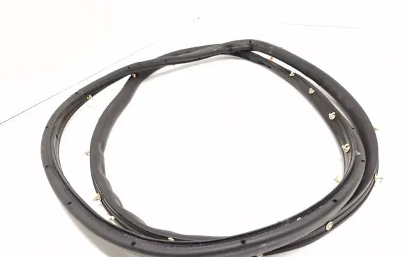 Ford Mondeo MK V Rubber seal rear door 