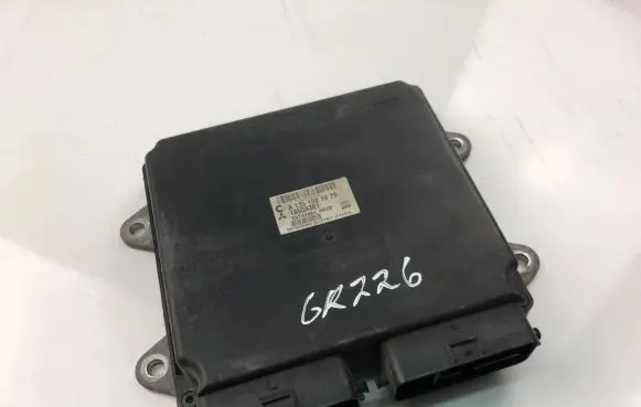 Mitsubishi Colt Engine control unit/module ECU A1351501979