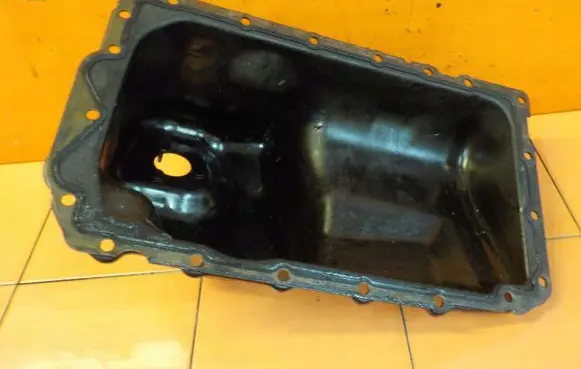 BMW 3 E90 E91 Oil sump 3608 182P1