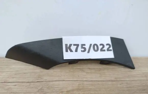 Hyundai i30 Front bumper splitter molding 86562-A6300