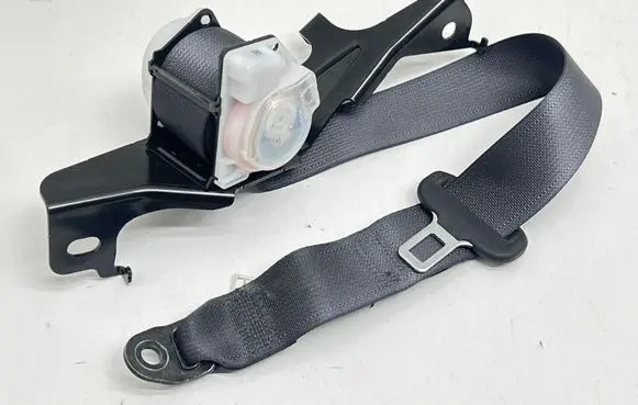 Subaru XV II Rear seatbelt 209302 TKAH0S326 01142021