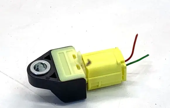 Toyota Yaris Cross Airbag deployment crash/impact sensor 898310D110