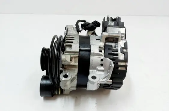 Volvo XC40 Generator/alternator 32406474