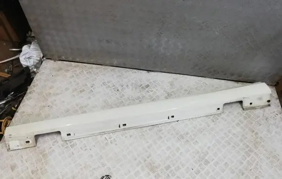 Mercedes-Benz B W246 W242 side skirts sill cover 