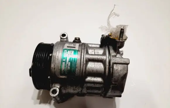 Land Rover Range Rover Sport L320 Air conditioning (A/C) compressor (pump)