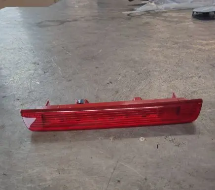 Renault Kadjar Third/center stoplight 265901407R