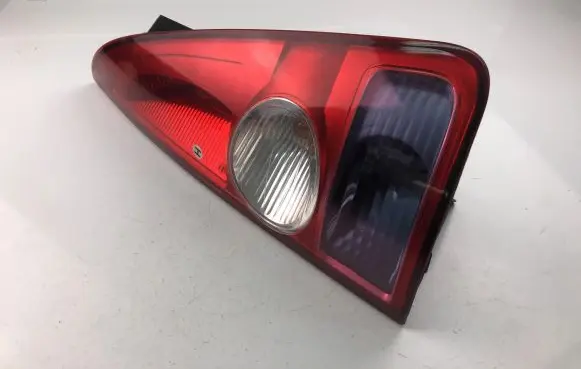 Renault Espace - Grand espace IV Tailgate rear/tail lights 8200027152
